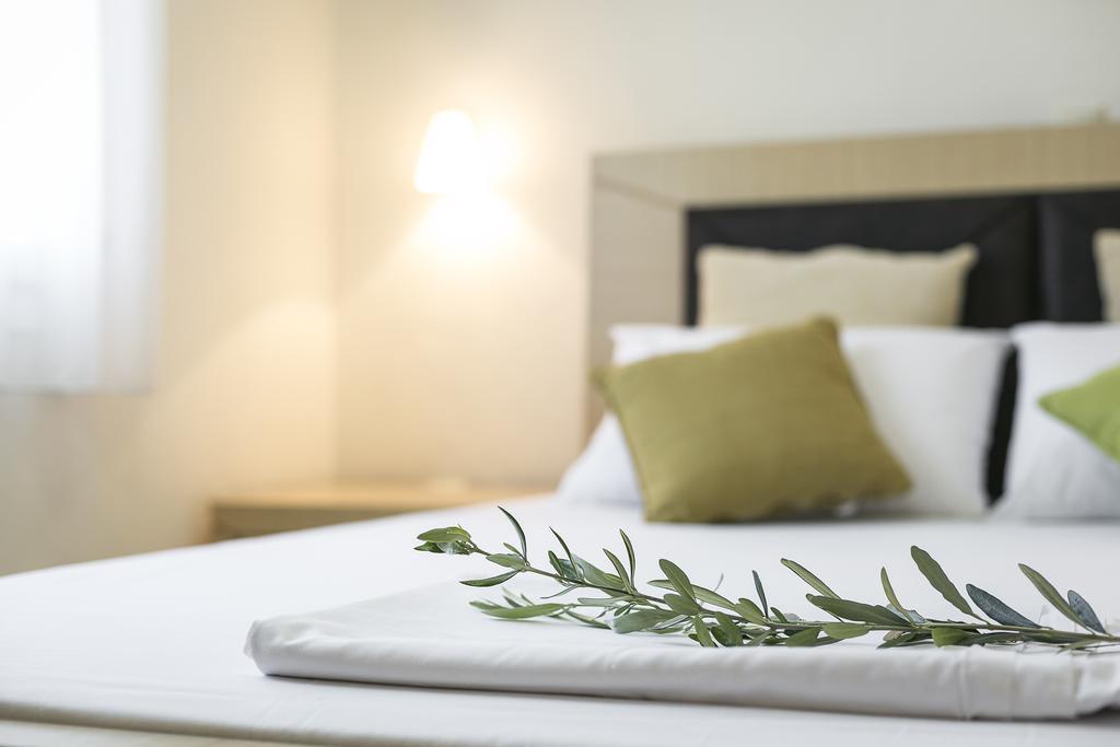 Olive Tree Apartments Фурка Экстерьер фото